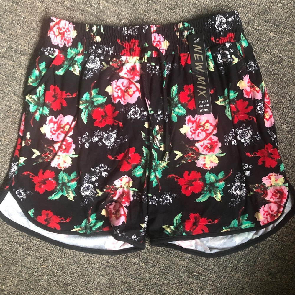 NWT Black and red floral dolphin shorts